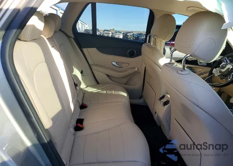 2020 Mercedes-Benz Glc 300 4Matic из США, поврежденный, VIN WDC0G8EB8LF698308